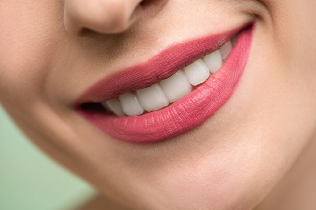 Teeth healthy Food Benefits Broccoli - Good oral health